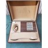 Image 2 : BOX STYLE TELEPHONE