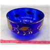 Image 2 : 1971 Italy Cobalt Glass Guilt Painted Fruit Bowl