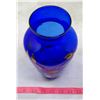 Image 3 : 1976 Italy Cobalt Glass Guilt and Color Painted Flower Vase
