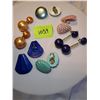 Image 1 : Multicoloured retro clip on earring fun pack