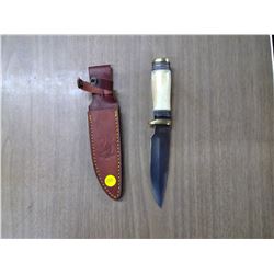 HUNTING KNIFE WITH LEATHER CASE