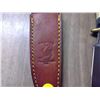 Image 2 : HUNTING KNIFE WITH LEATHER CASE