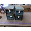 Image 1 : 4 SMALL METAL FILING CABINETS