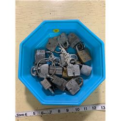 VINTAGE LOCKS WITH KEYS