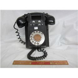 BAKELITE PHONE