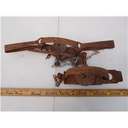 LOT OF 2 LARGER ANIMAL TRAPS