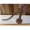 Image 2 : ANTIQUE CAST IRON JACK AUTO OR TRACTOR