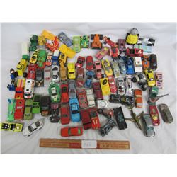 LARGE LOT OF MIXED TOYS HOTWHEELS, MATCHBOX ECT.