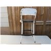 Image 2 : ANTIQUE METAL CHAIR