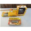 Image 3 : LOT OF 4 VINTAGE KODAK CAMERAS WITH BOXES