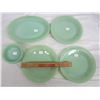 Image 1 : PLATTER,4 DINNER PLATES, 4 FRUIT BOWLS JADEITE NO DAMAGE