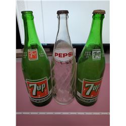 28 OZ 7UP/PEPSI POP BOTTLES