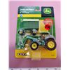 Image 1 : 1/64 SCALE DIE CAST JOHN DEERE TRACTOR/WAGON