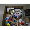 Image 7 : TRAY OF JUNK DRAWER TREASURES