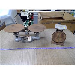 VERY OLD BALANCE SCALE + SMALL SCALE