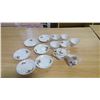 Image 1 : WESTVILLE FINE CHINA 5 CUPS AND SAUCERS