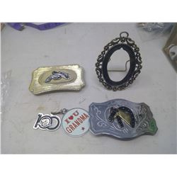 2 BELT BUCKLES, KEY CHAIN, SMALL FRAME