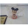 Image 2 : WALT DISNEY WORLD RESORT FIGURINE AND WALT DISNEY WORLD NOTEPAD