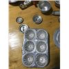 Image 2 : 2 CUPS + PAN + PLATES (TIN) VINTAGE CHILDRENS SET