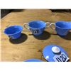 Image 3 : 2 PLATES +  3 CUPS LIGHT BLUE VINTAGE CHILDRENS SET