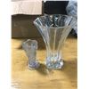 Image 1 : 2 VASES (ONE IS CRYSTAL)