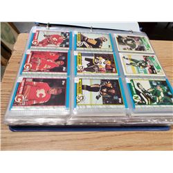 LARGE BINDER OF HOCKEY CARDS (TOPPS 90'S, PRO SET 90'S, O-PEE-CHEE 80'S & 90'S)