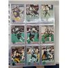 Image 8 : LARGE BINDER OF FOOTBALL CARDS (JOGO 1992, AW 1992, NFL PRO 90'S)
