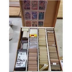 LARGE BOX OF BASEBALL CARDS (TOPPS 80'S + 90'S)