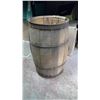 Image 2 : ONE WOODEN NAIL KEG