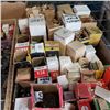 Image 3 : 2 TRAYS AND BOX OF RADIO TUBES