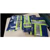Image 1 : 3 NEW CONDOR HIGH VIS SIZE 3XL VESTS