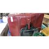 Image 2 : Park avenue suitcase and coleman heater