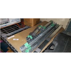 METAL AND WOOD SHELVING UNIT