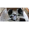 Image 2 : 4 NEW HEAVY DUTY CASTORS