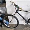 Image 3 : BLACK FILA BIKE