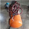 Image 4 : 30 gallon pro air 2 electric air compressor working