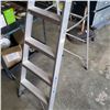 Image 3 : 6 FOOT WERNER ALUMINUM A FRAME LADDER