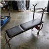 Image 1 : VINTAGE GRUNT WORK BENCH