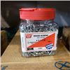 Image 2 : Case of 5600 1 and 1/4 inch wood screws