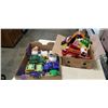 Image 1 : 2 boxes of vintage toys