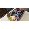 Image 1 : TRAY OF NEW KITCHEN ITEMS, ELECTRIC PEPPER MILLS