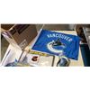 Image 2 : BOX OF VINTAGE CANUCKS ITEMS INCLUDING 5 TEAM SETS PHOTOS