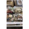 Image 1 : 4 bags of jewelry