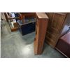 Image 2 : WOOD SHELF APPROX 46 INCHES TALL