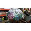 Image 2 : TABLE LAMP WITH LEADED GLASS SHADE