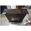 Image 2 : BLACK ELECTRIC FIREPLACE IN MANTLE