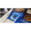 Image 3 : 4 new Vancouver Canucks car flags