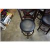 Image 2 : 4 modern swivel barstools