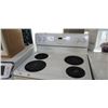 Image 2 : WHITE FRIGIDAIRE 4 ELEMENT STOVE