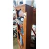 Image 3 : VINTAGE MAPLE CORNER CABINET